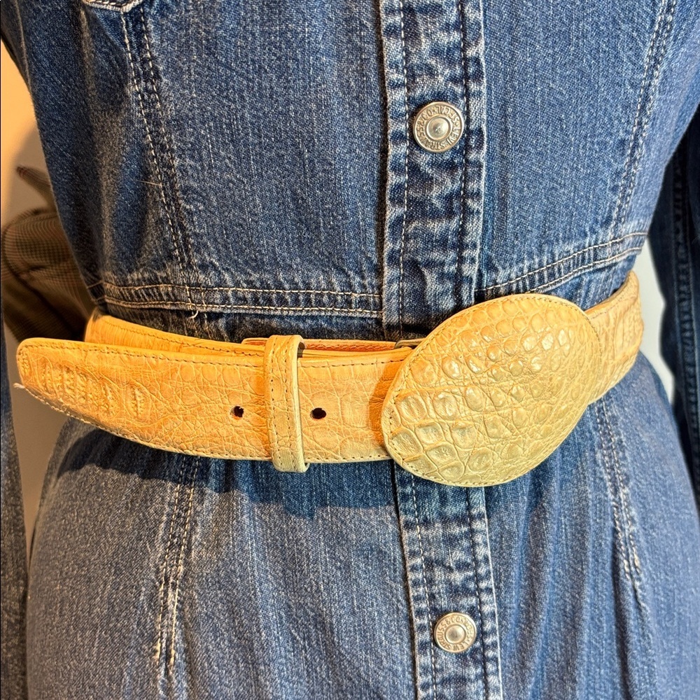 Genuine leather reptile embossed cream belt with oval buckle